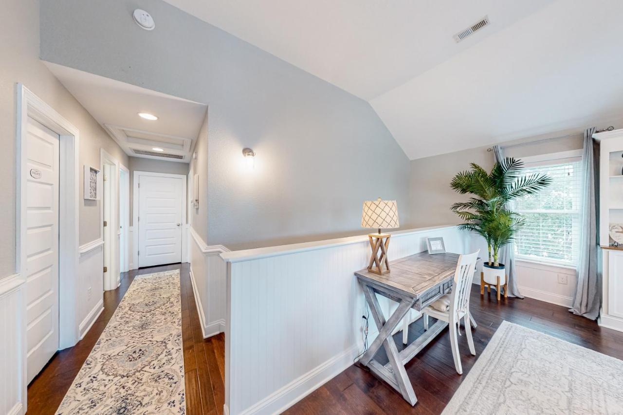 Coastal Serenity - Unit A - Top Floor كيل ديفيل هيلز المظهر الخارجي الصورة