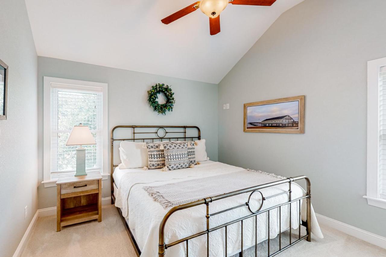 Coastal Serenity - Unit A - Top Floor كيل ديفيل هيلز المظهر الخارجي الصورة